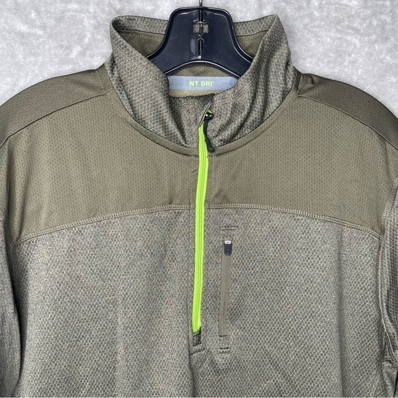 NordicTrack Quarter Zip Long Sleeve Lightweight Pullover Running Size Medium - Picture 3 of 7